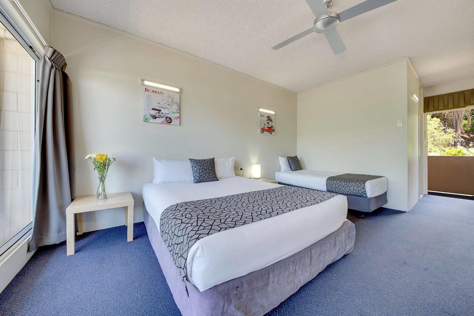Camelot Motel Гладстон Екстериор снимка